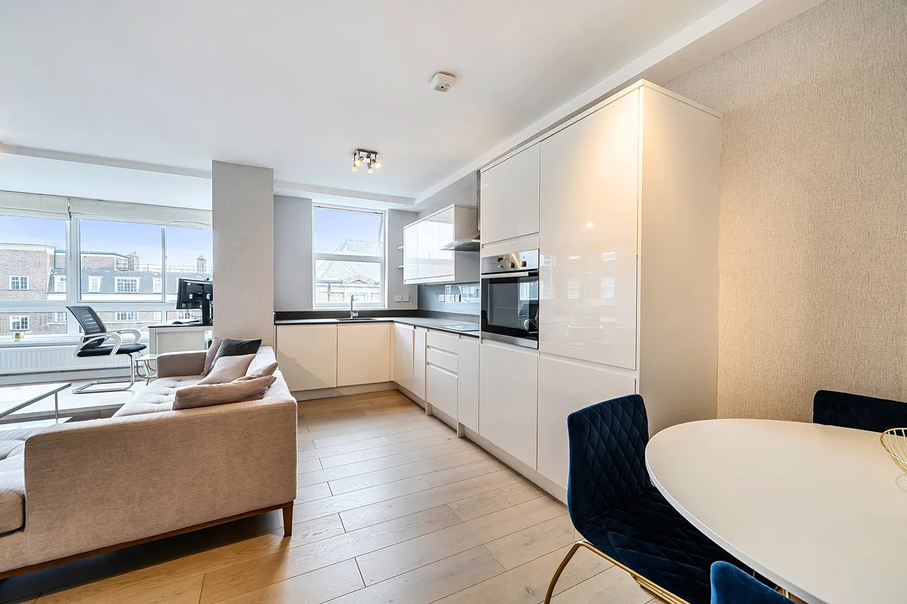 93 Pier House, 31 Cheyne Walk, London, photo 5