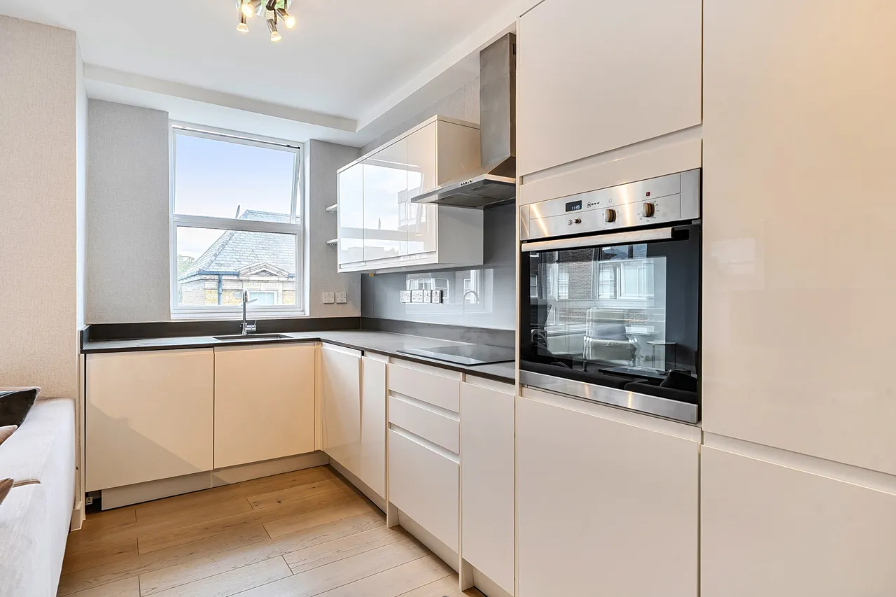 93 Pier House, 31 Cheyne Walk, London, photo 7