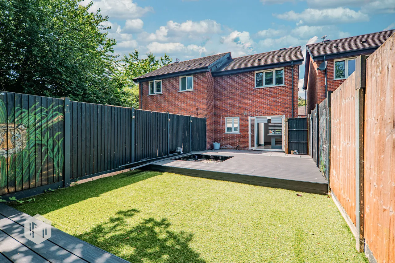 Greengate Close, Bury, BL9 7AW, photo 3