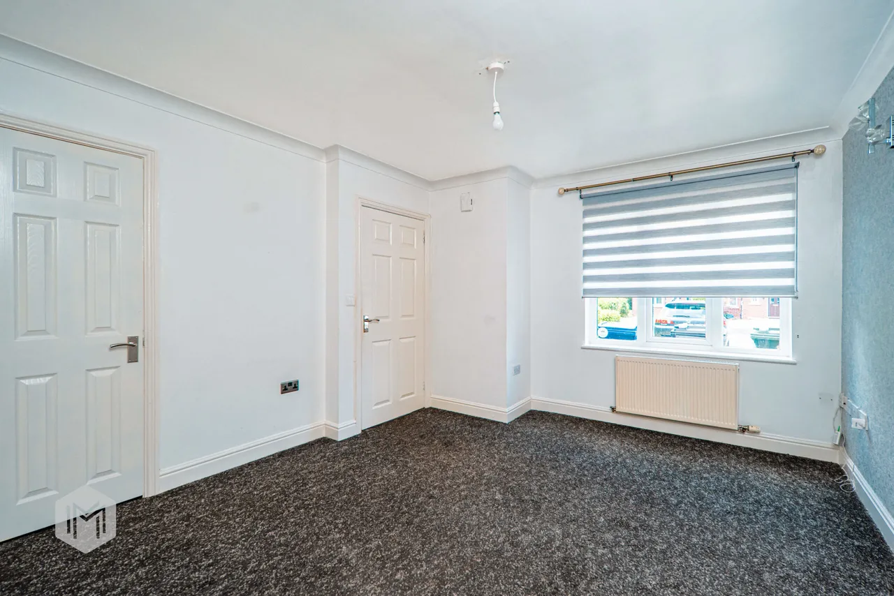 Greengate Close, Bury, BL9 7AW, photo 4