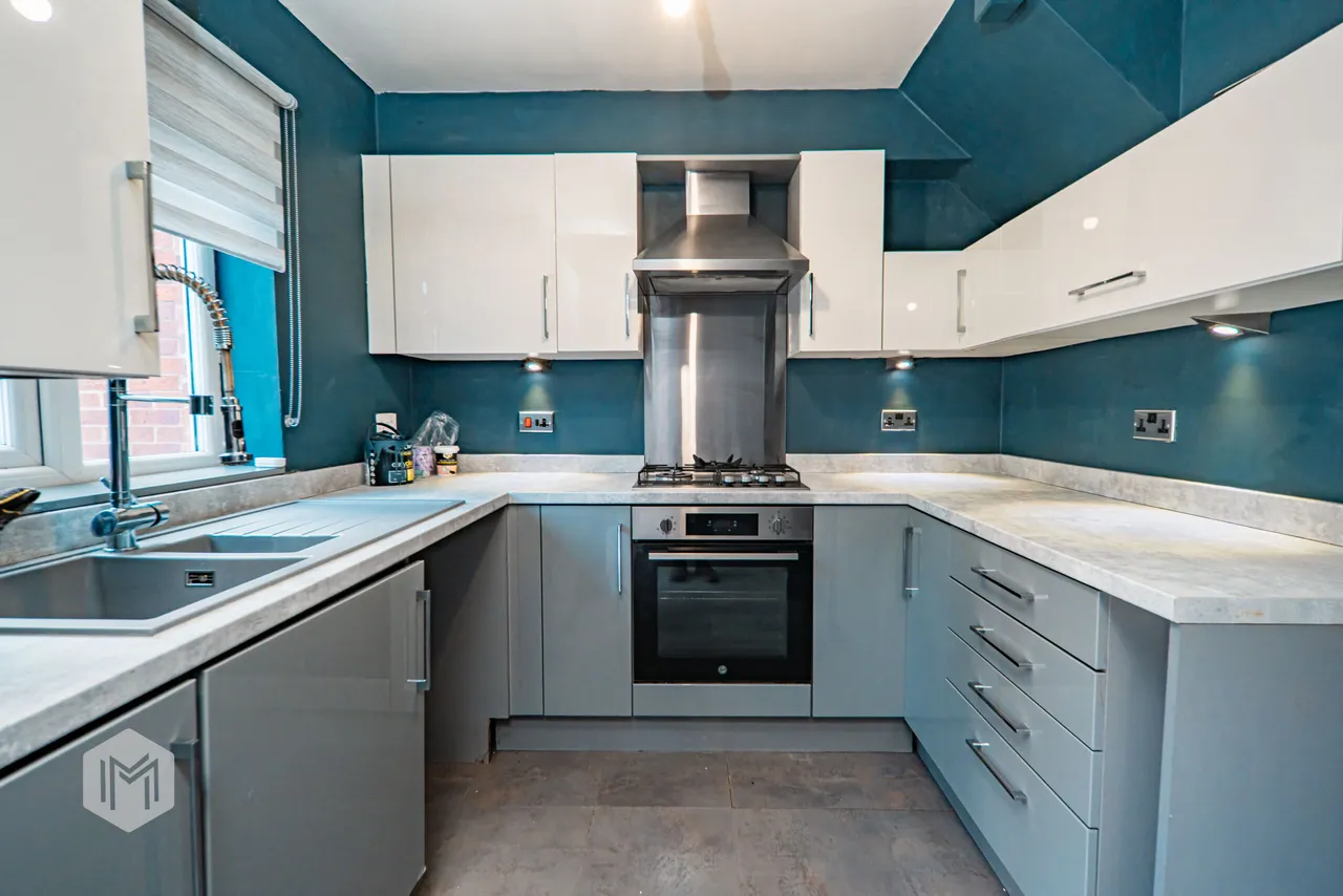 Greengate Close, Bury, BL9 7AW, photo 2