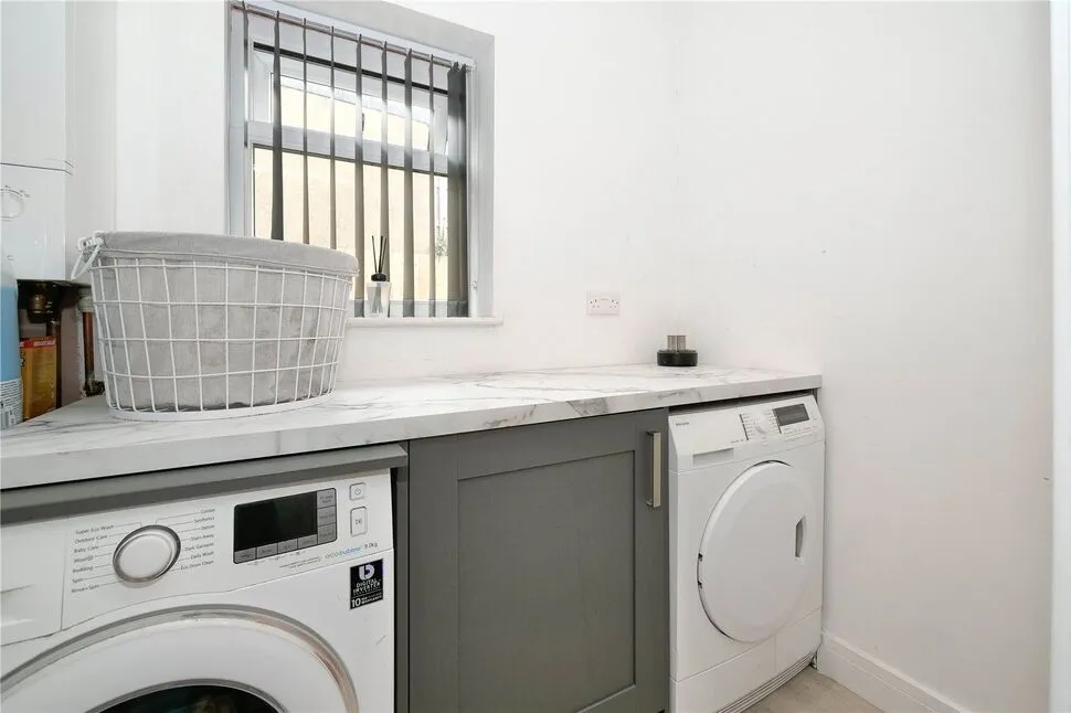West View Close, Shipley, West Yorkshire, BD18, photo 9
