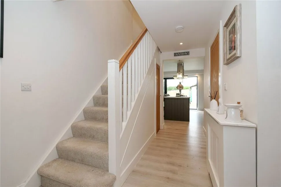 West View Close, Shipley, West Yorkshire, BD18, photo 12