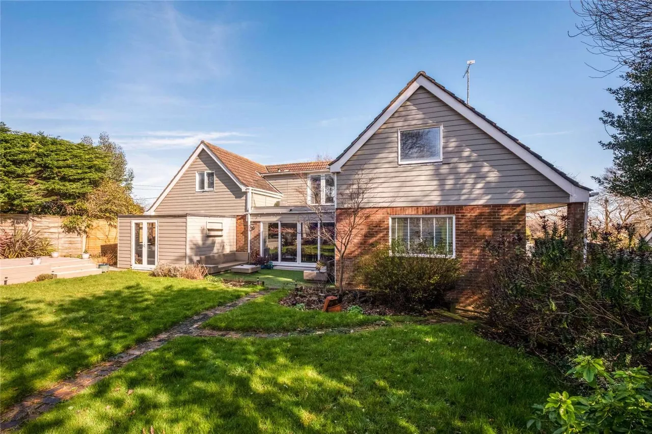 Briar Close, Fairlight, TN35, photo 19