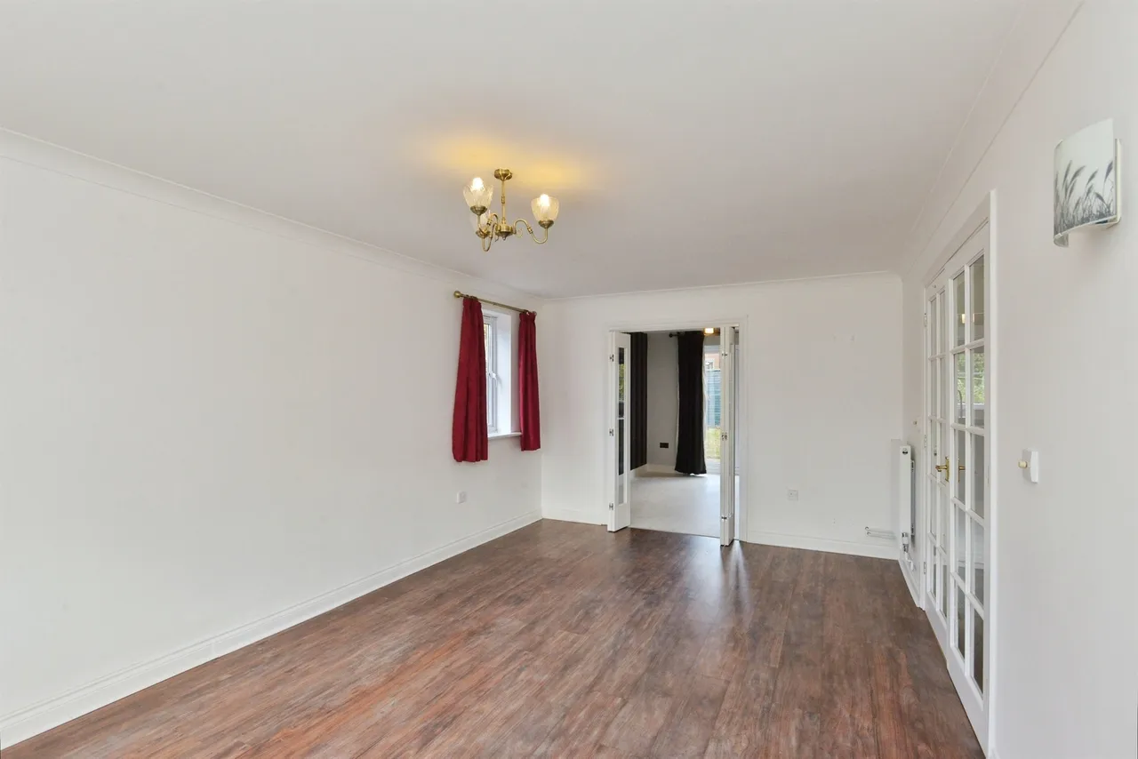 Kingshill Drive, Deanshanger, MK19, photo 6