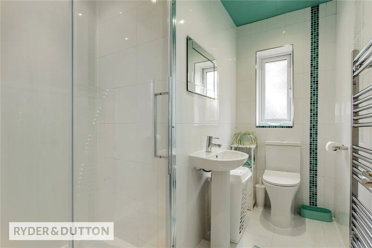 Blackshaw Lane, Royton, OL2, photo 13