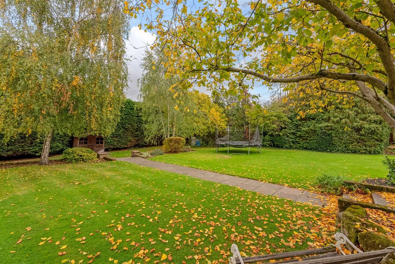 Oakwood Close, Chislehurst, photo 4