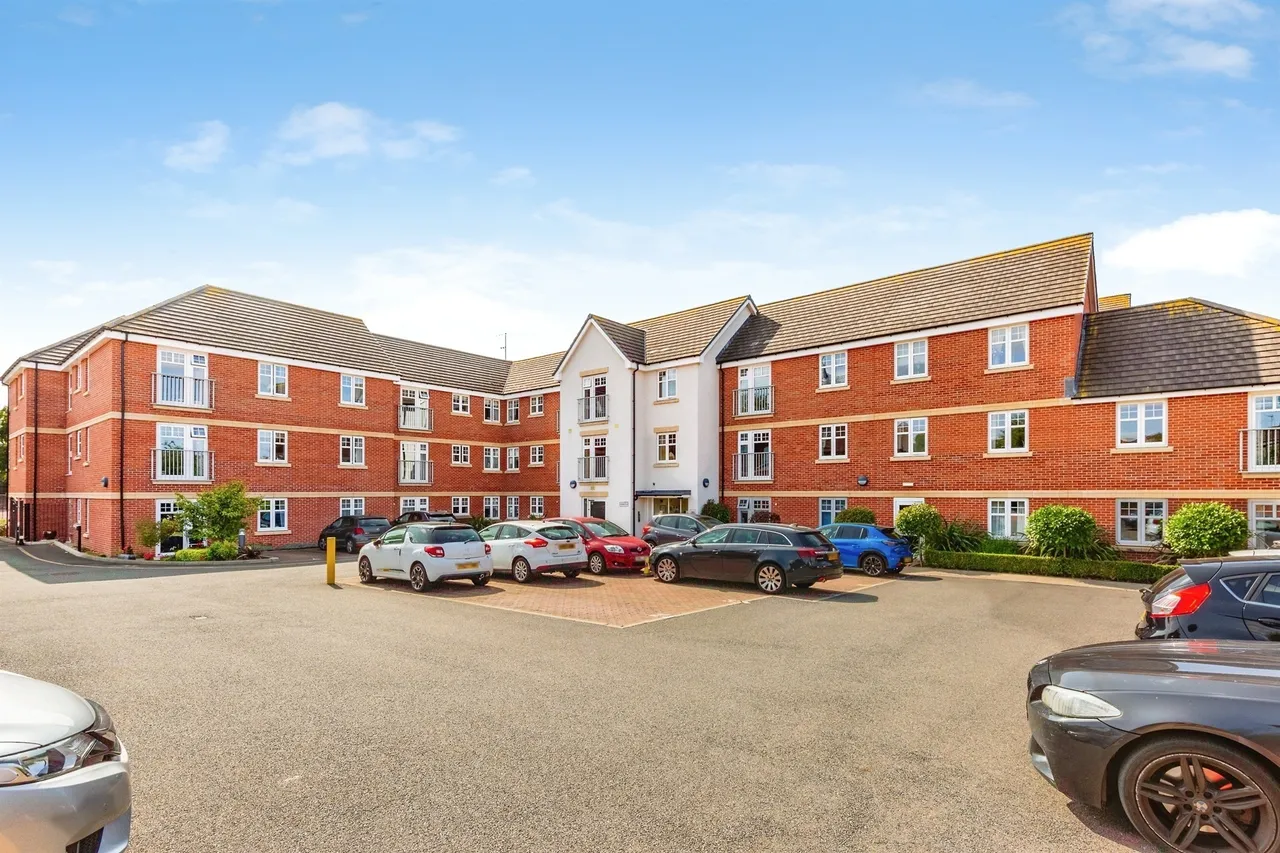 Westfield Road, Wellingborough, photo 2