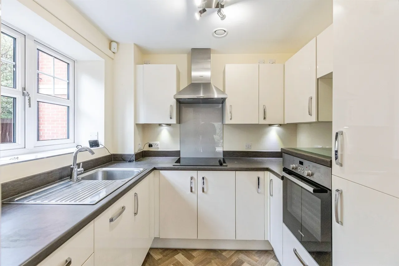 Westfield Road, Wellingborough, photo 6
