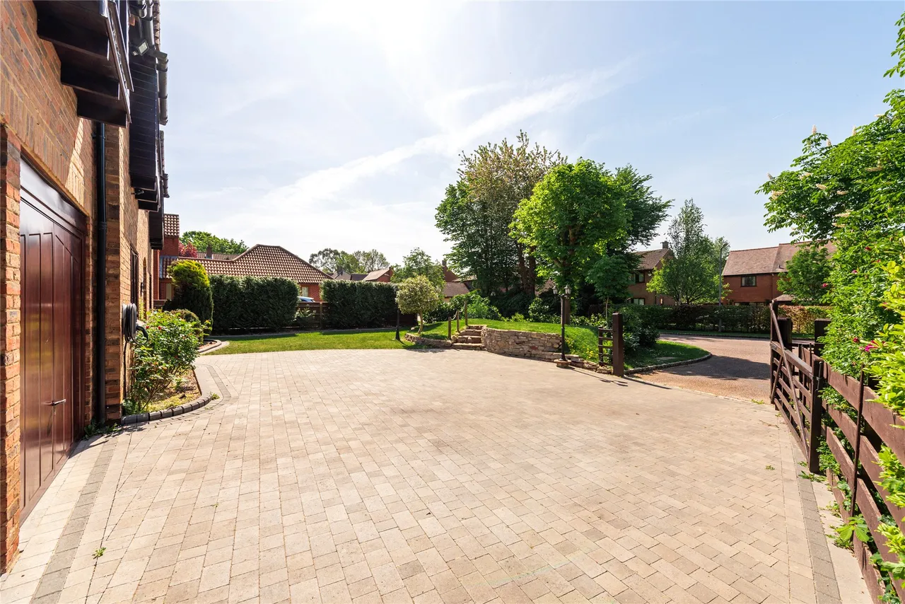 Tudor Gardens, Stony Stratford, MK11, photo 18