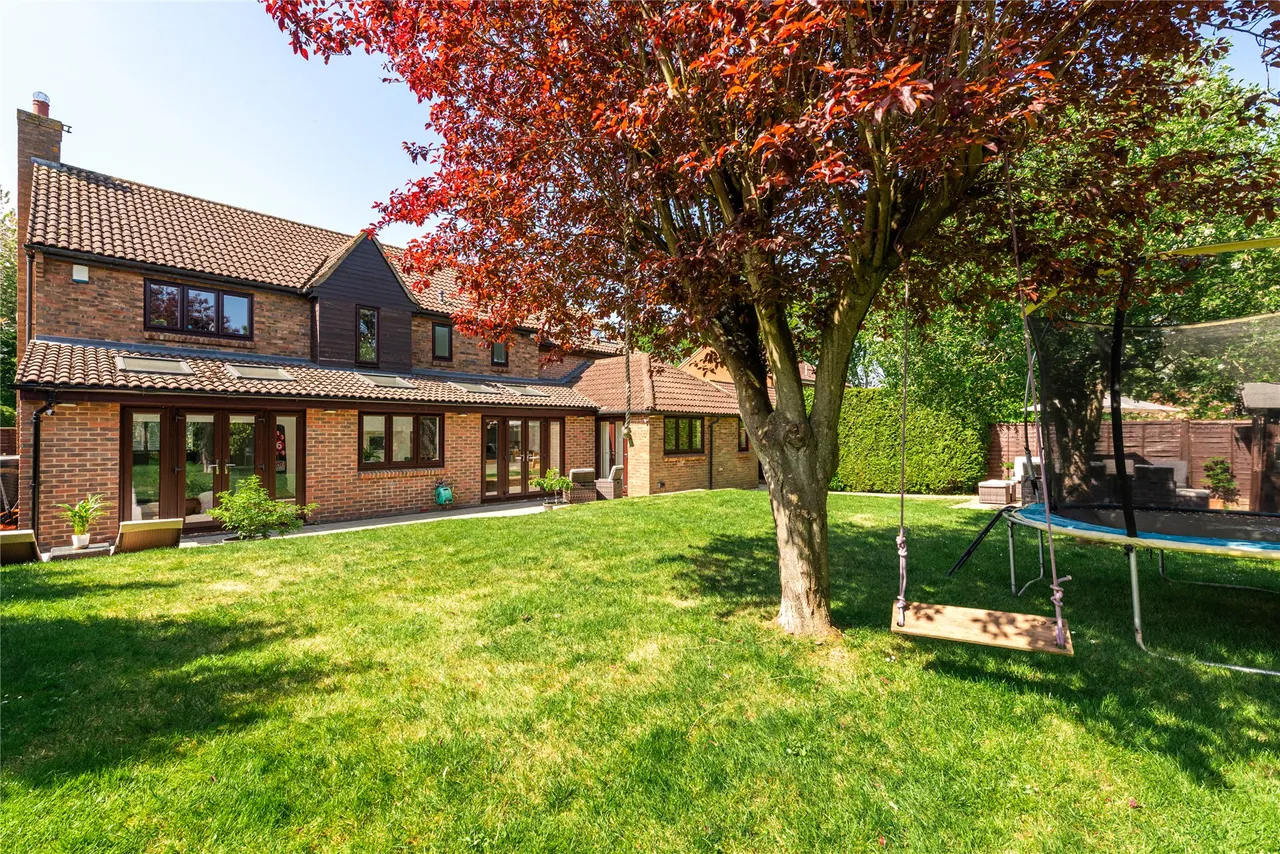 Tudor Gardens, Stony Stratford, MK11, photo 14