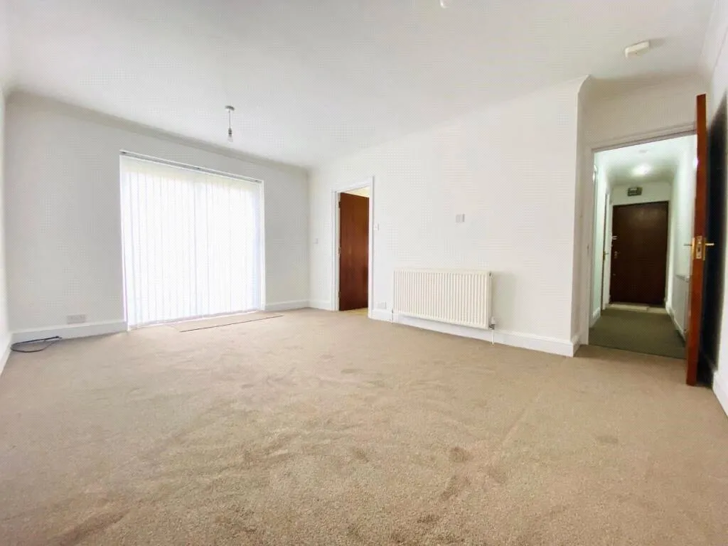 1 bed flat for sale, Cypress Road, London, SE25