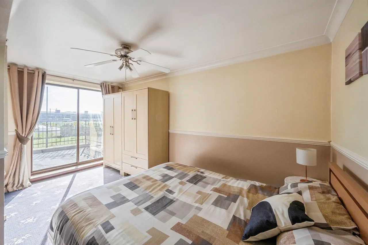 Bond Street, New Rossington, DN11, photo 10