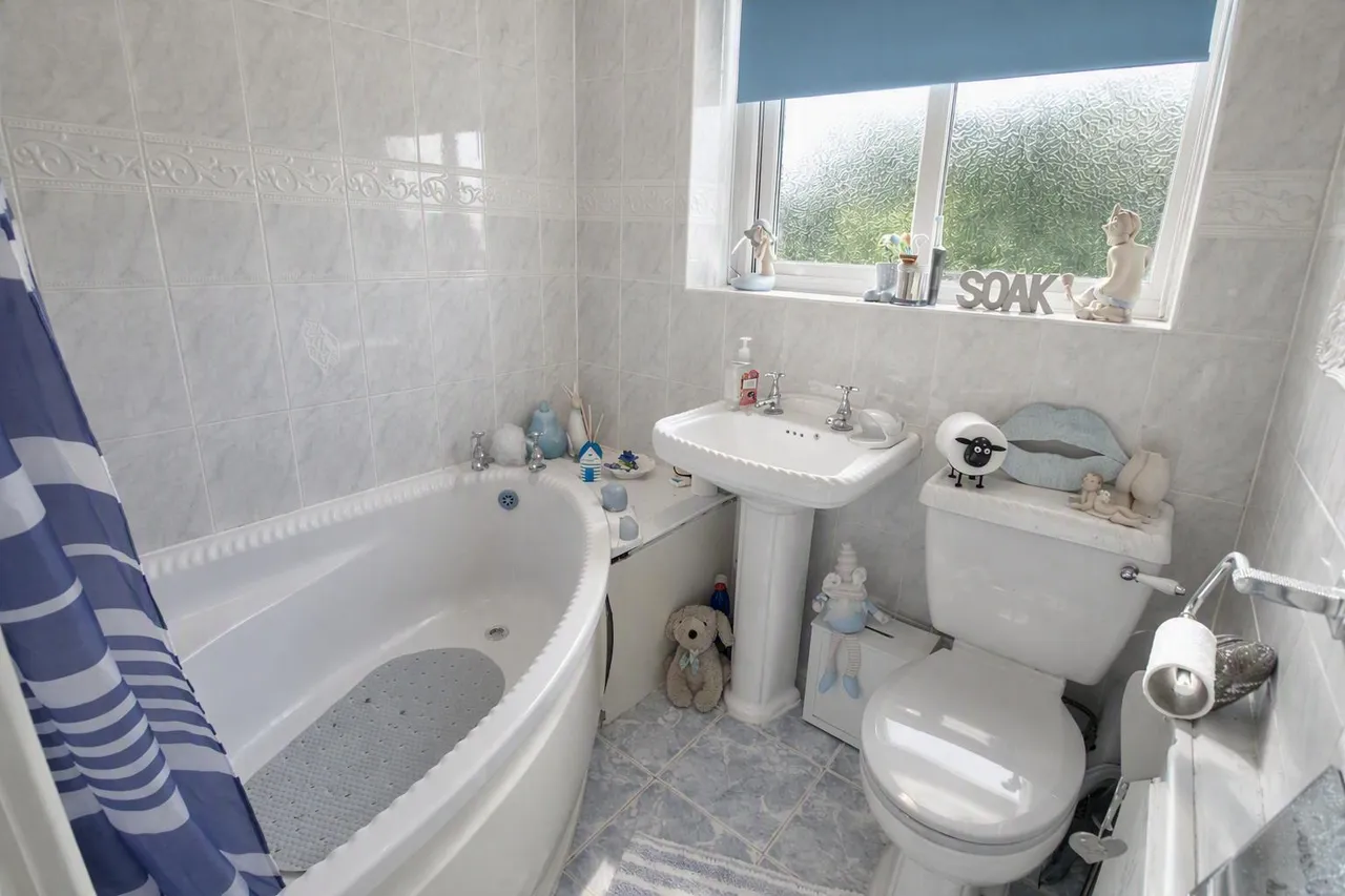Heydon Road, Brierley Hill, DY5, photo 17