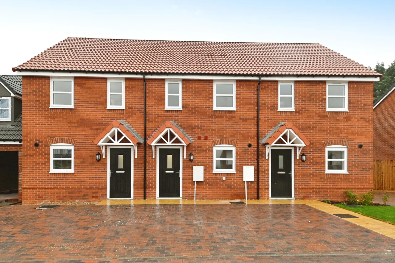 2 bed house for sale — Bridle Lane, Downham Market, Norfolk, PE38