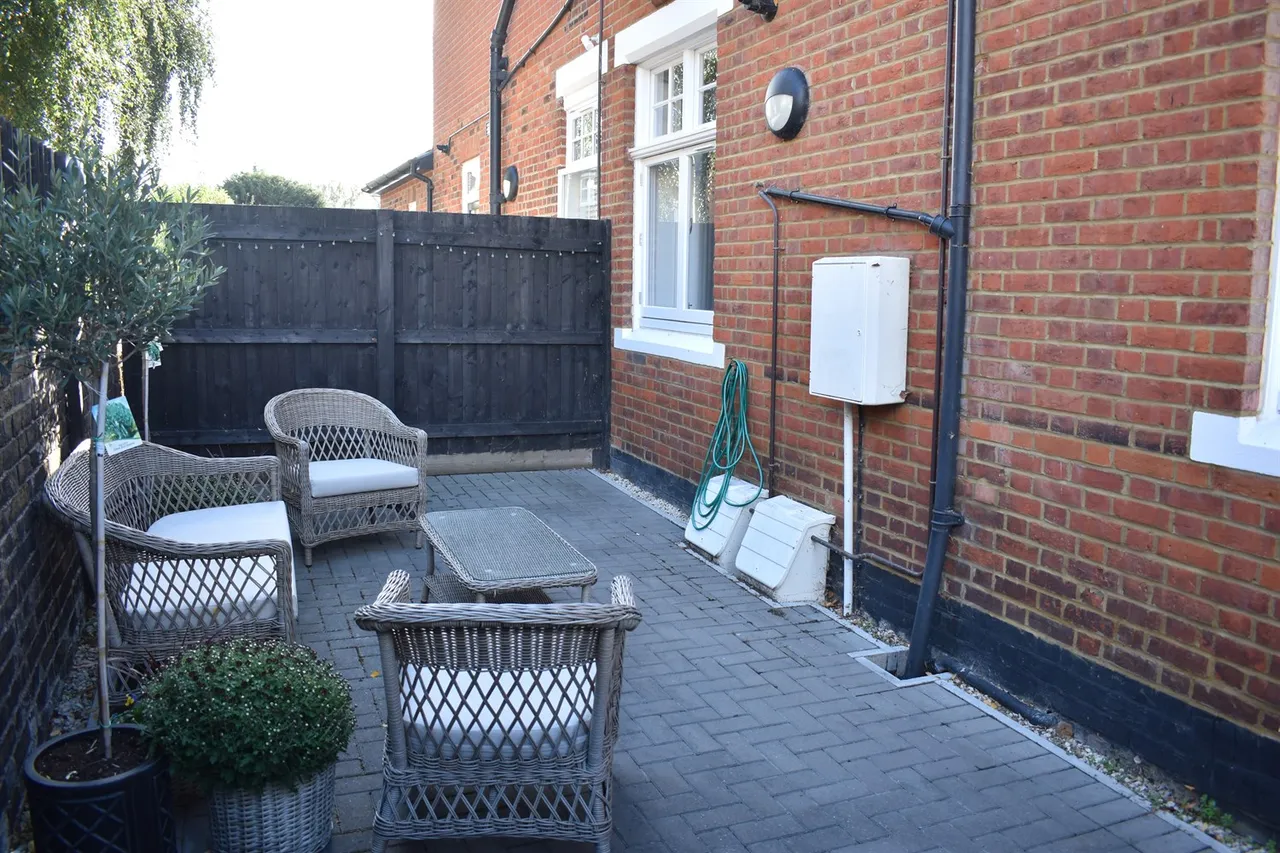 New London Road, Chelmsford, CM2, photo 13