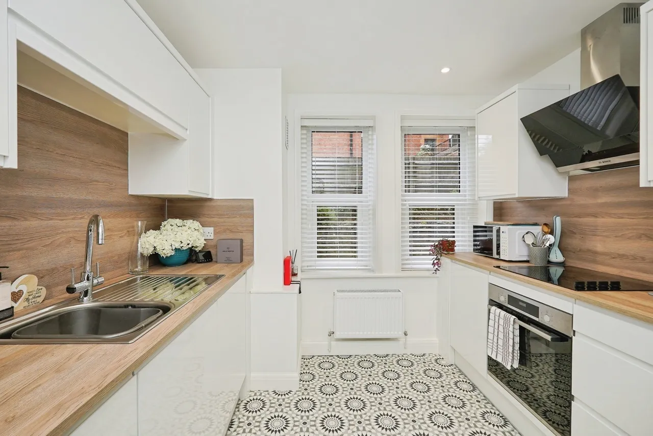 Sandgate Road, Folkestone, Kent, CT20, photo 4