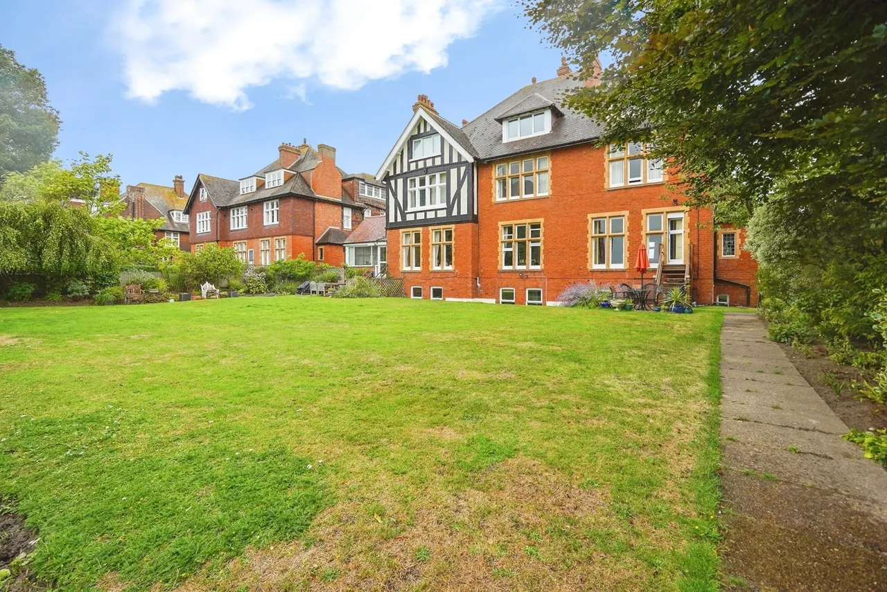 Sandgate Road, Folkestone, Kent, CT20, photo 17