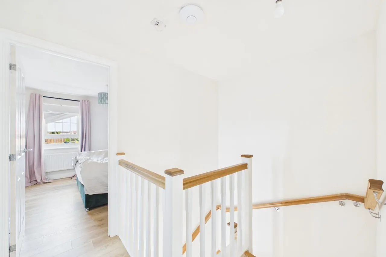 Alexander Way, Leighton Buzzard, LU7, photo 13