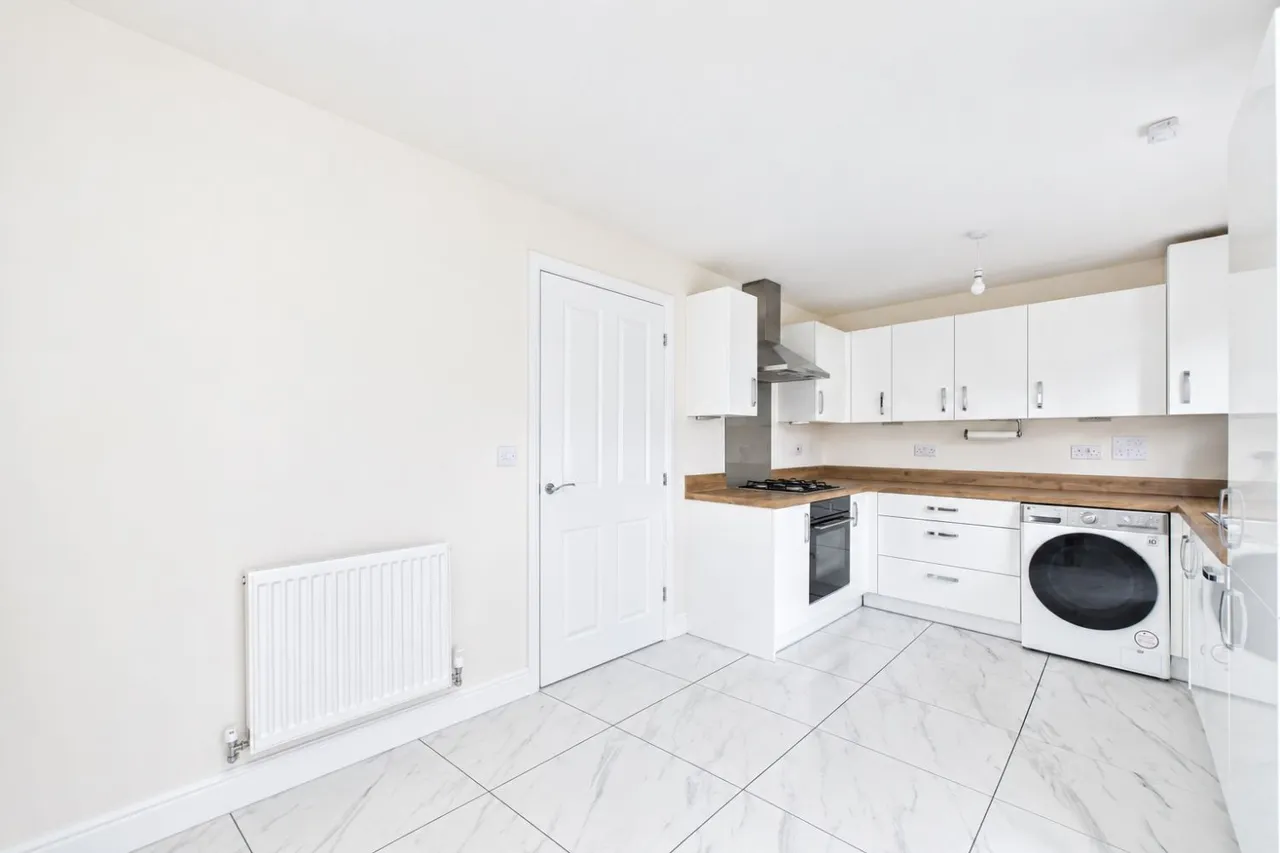 Alexander Way, Leighton Buzzard, LU7, photo 3