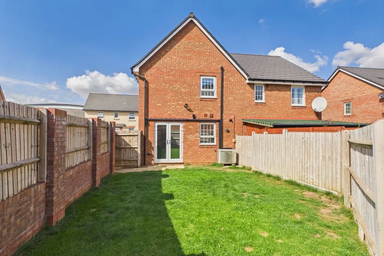 Alexander Way, Leighton Buzzard, LU7, photo 4