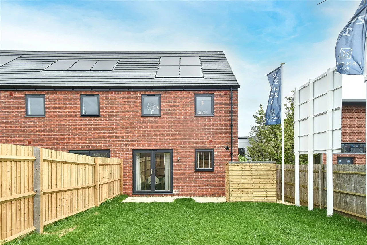 Foundry Lane, Chippenham, Wiltshire, SN15, photo 30