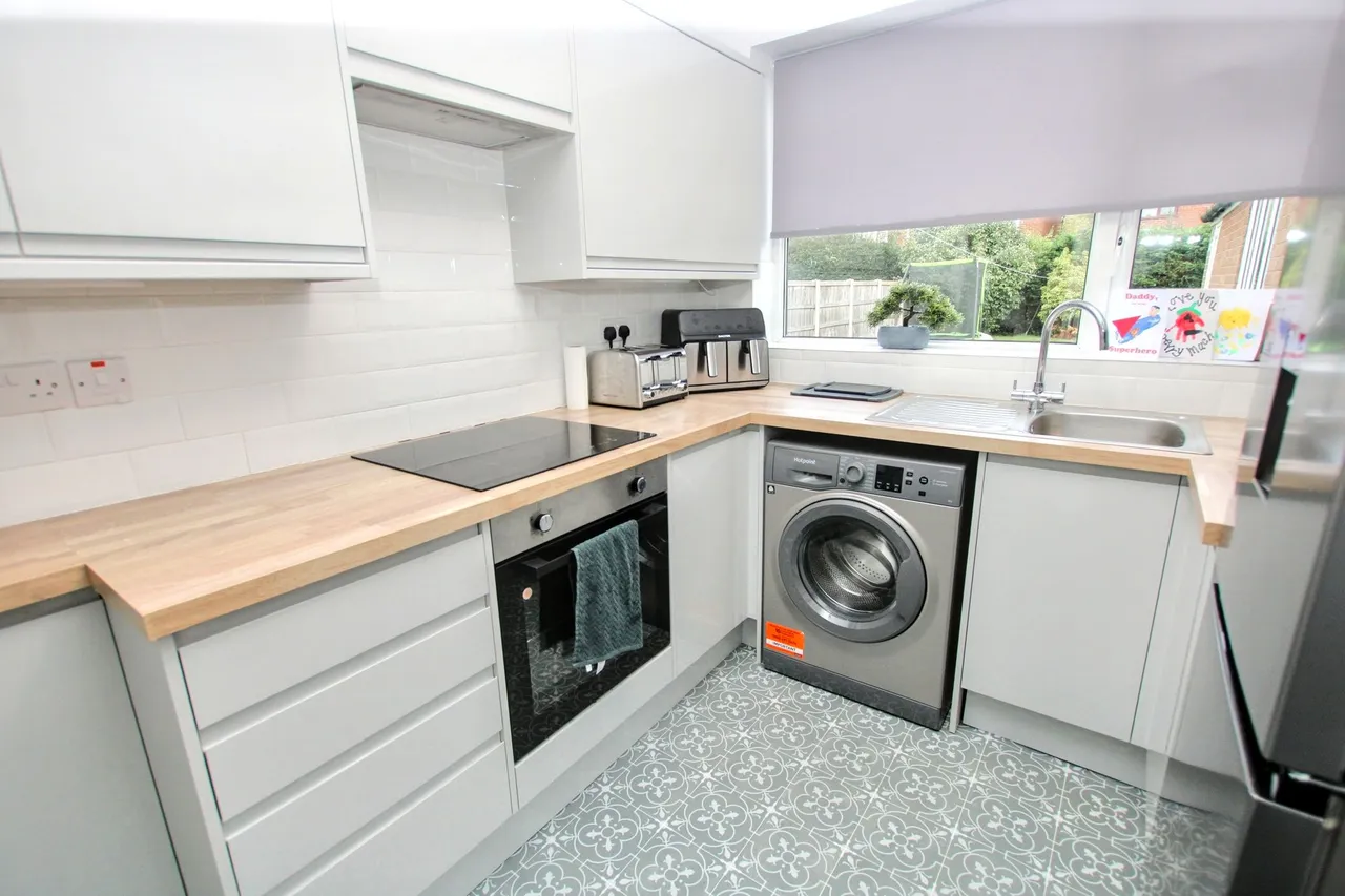 Meynell Drive, Leigh, Leigh, WN7 3JR, photo 4