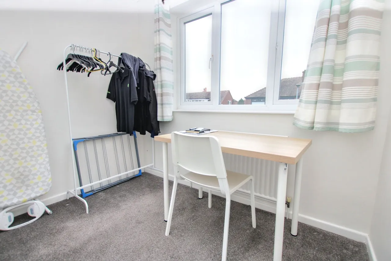 Meynell Drive, Leigh, Leigh, WN7 3JR, photo 11