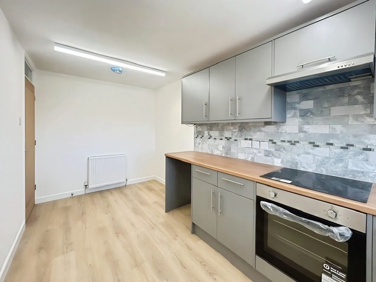 Brecknell Rise, Kidderminster, photo 3