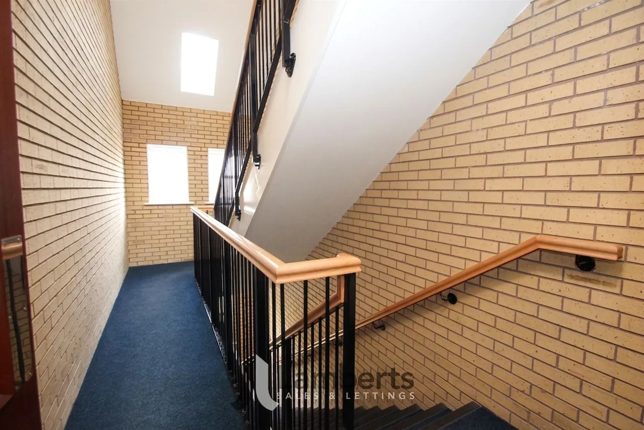 7 Shottery Close, Redditch, photo 16