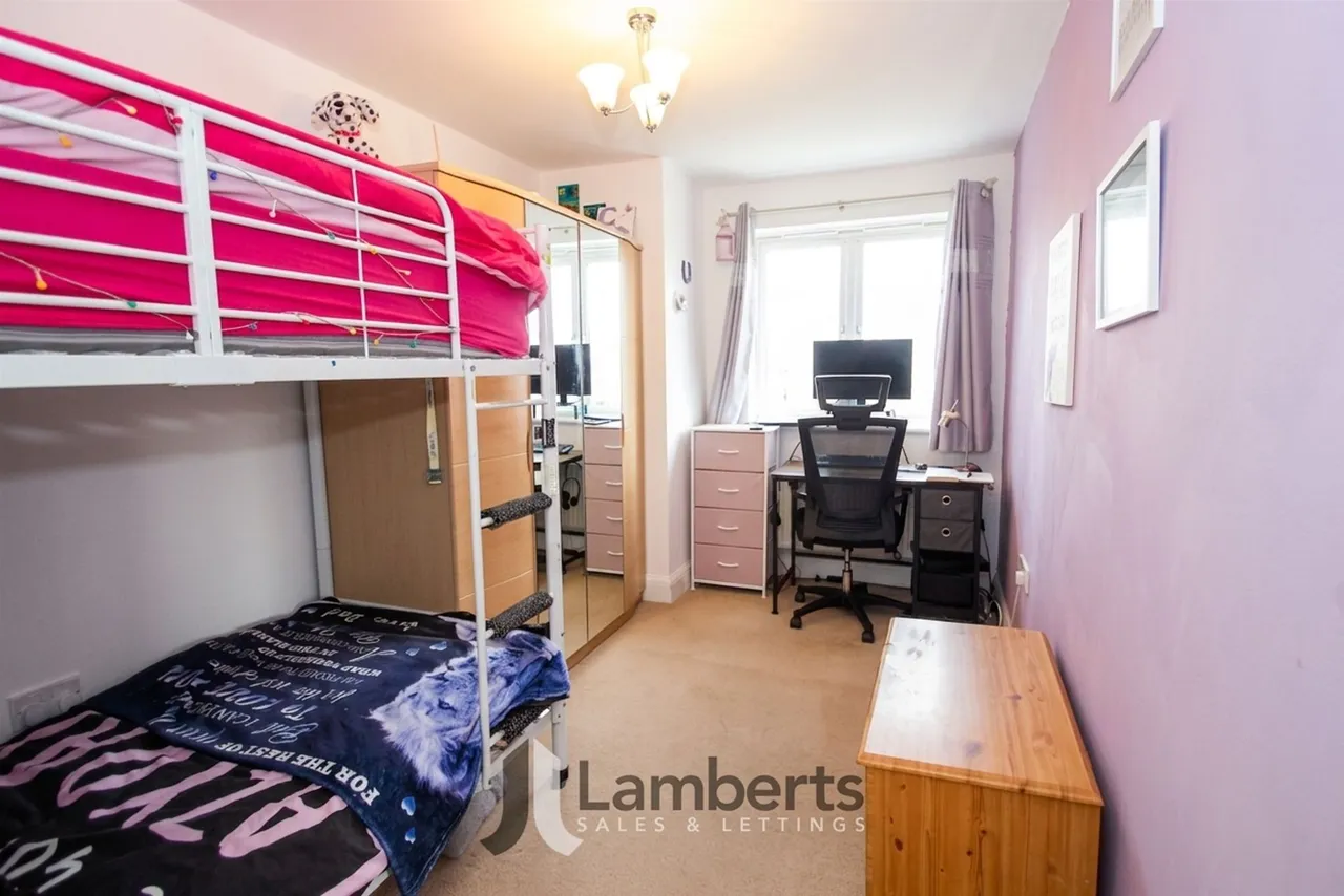 7 Shottery Close, Redditch, photo 12