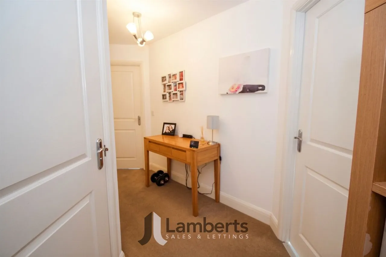 7 Shottery Close, Redditch, photo 7