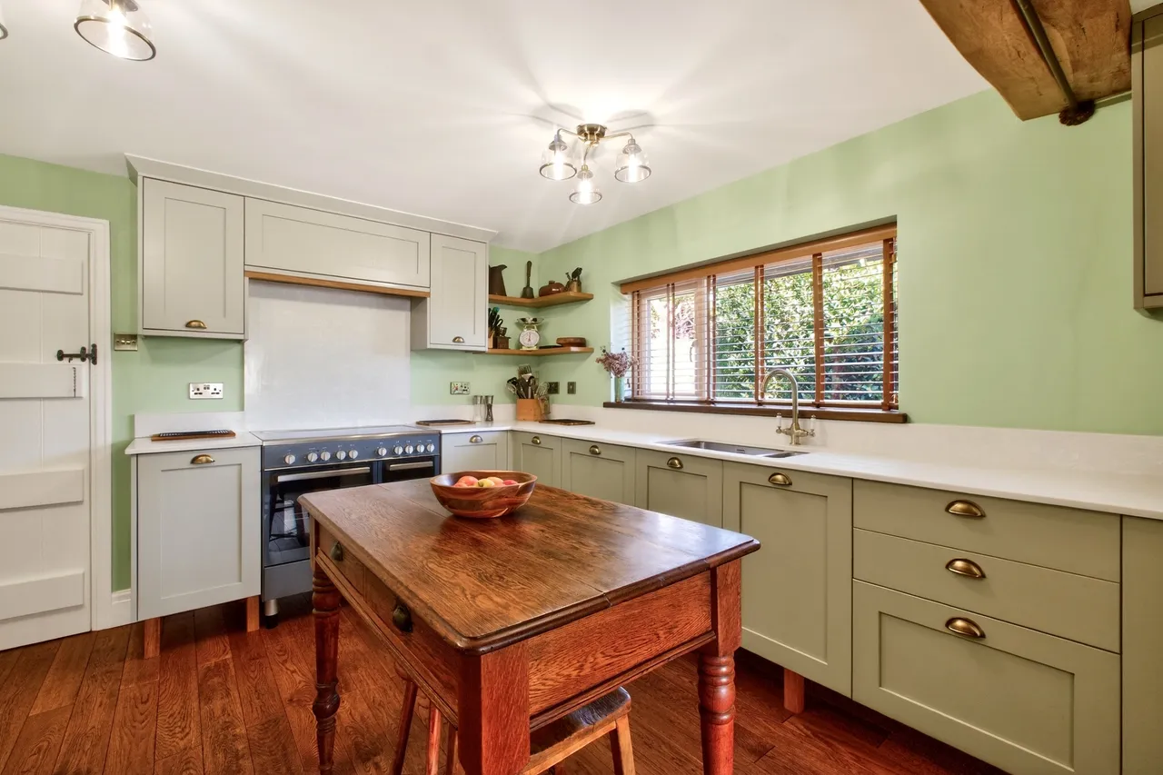 Chapel Lawn Road, Bucknell, SY7, photo 7