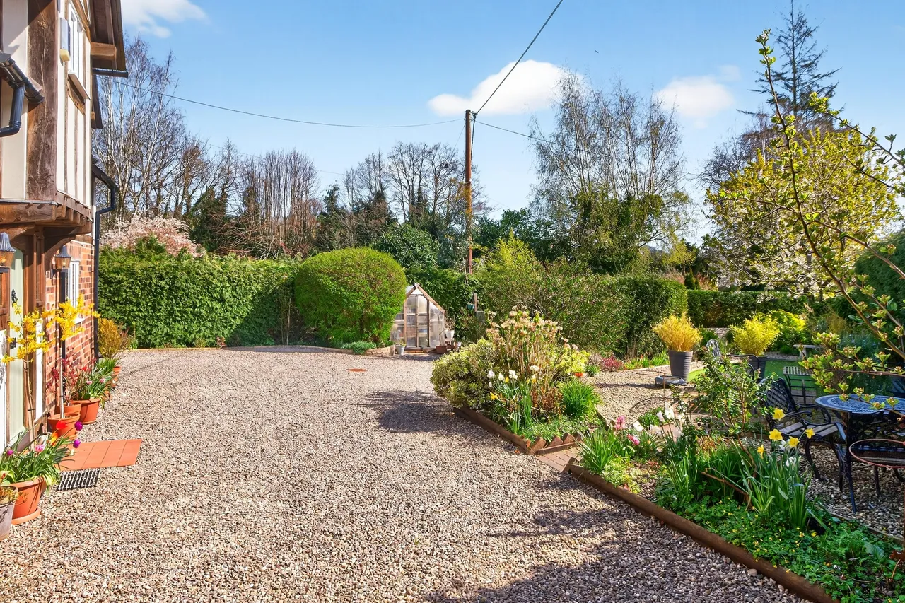 Chapel Lawn Road, Bucknell, SY7, photo 31