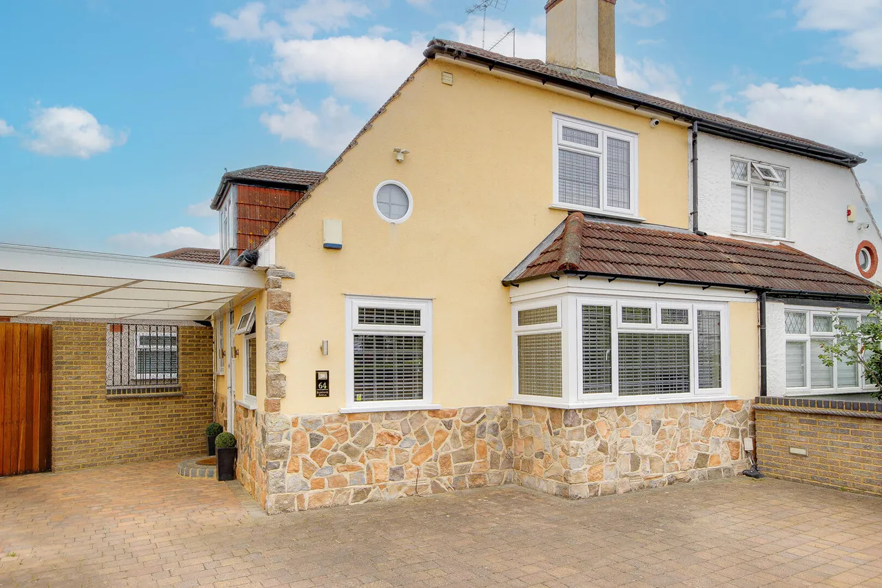 Broadlands Avenue, Enfield, EN3, photo 41