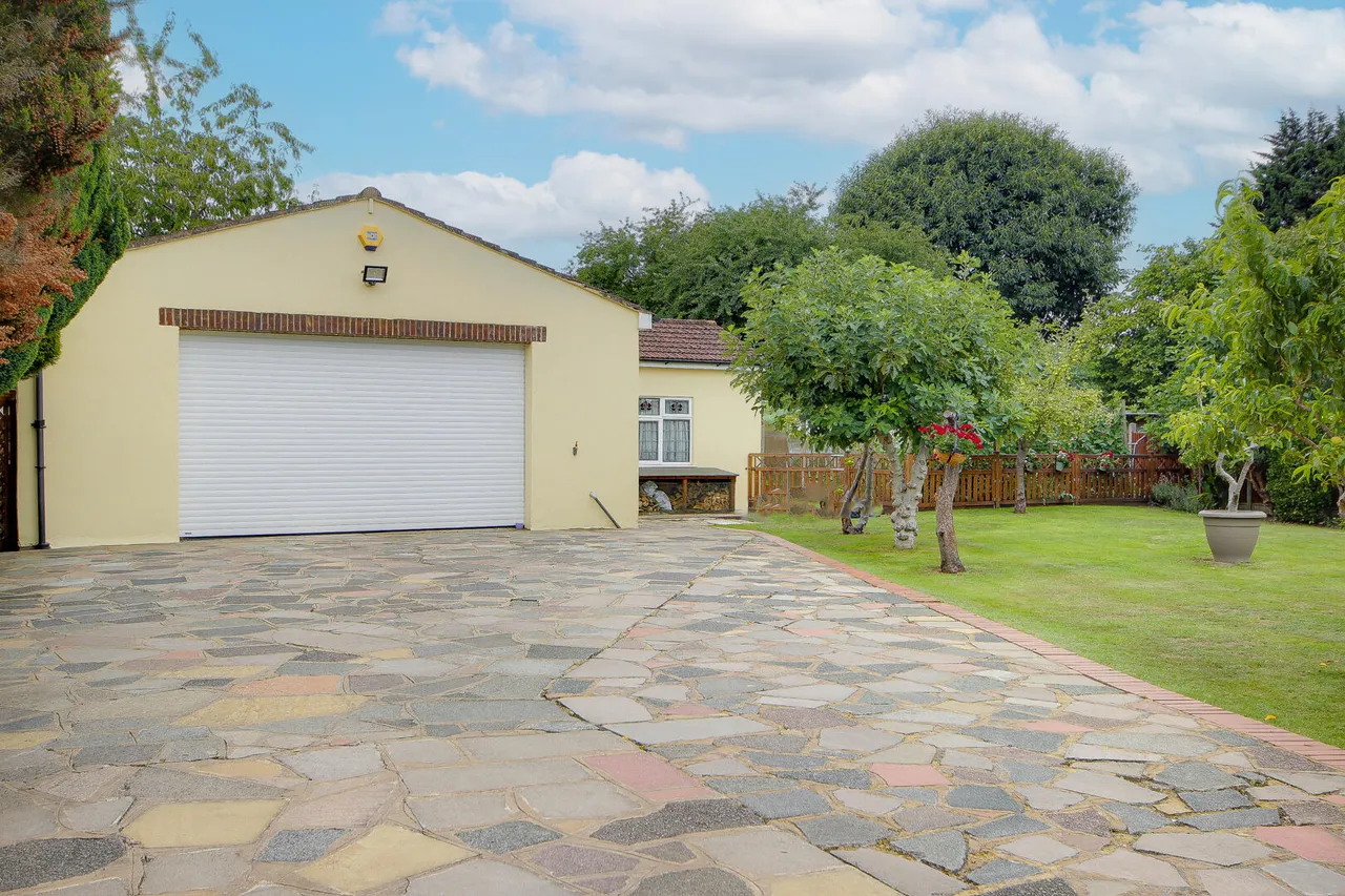 Broadlands Avenue, Enfield, EN3, photo 4