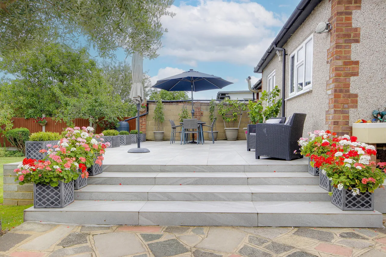 Broadlands Avenue, Enfield, EN3, photo 35