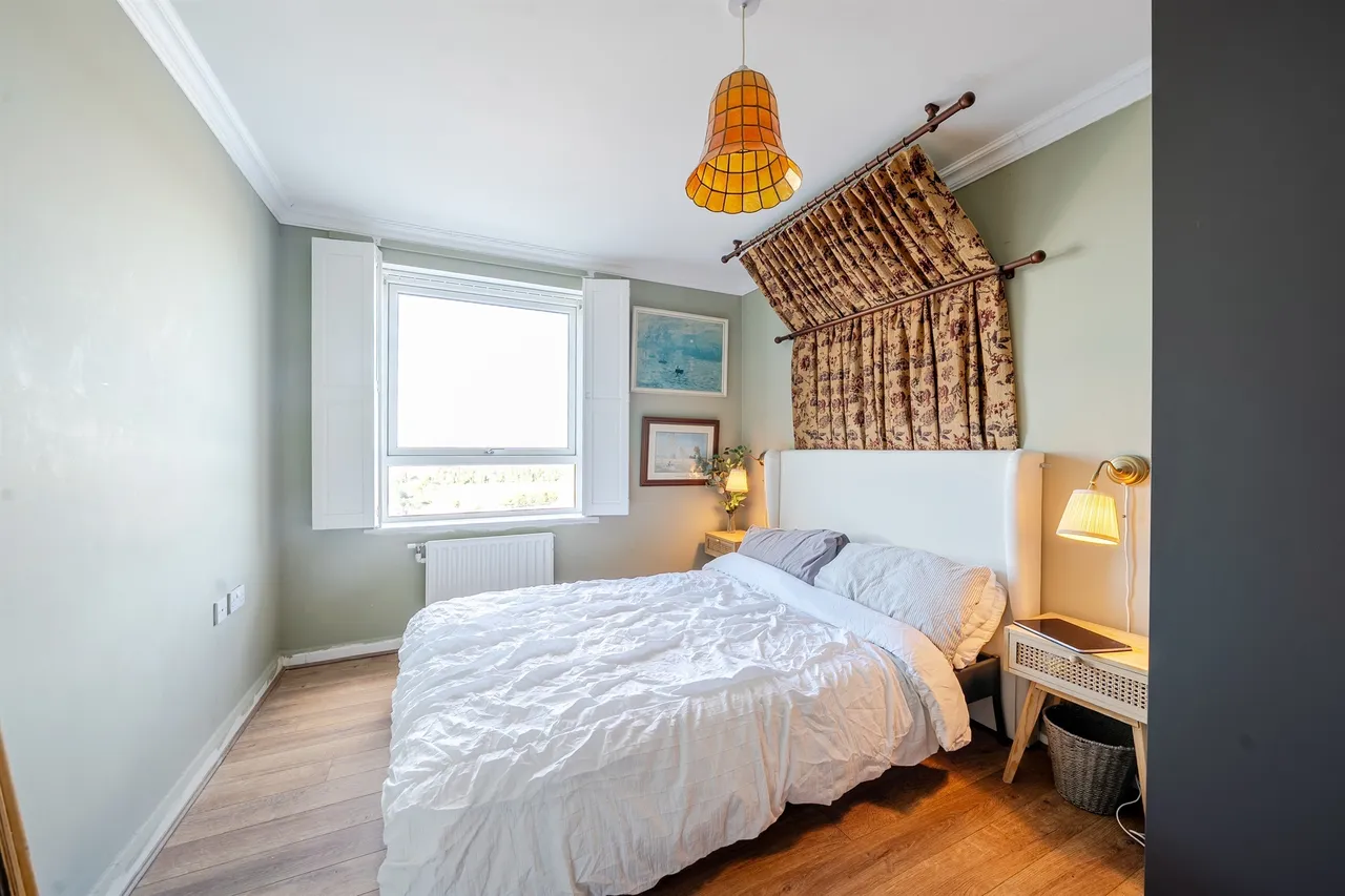 Cannon Road, London, N17, photo 10
