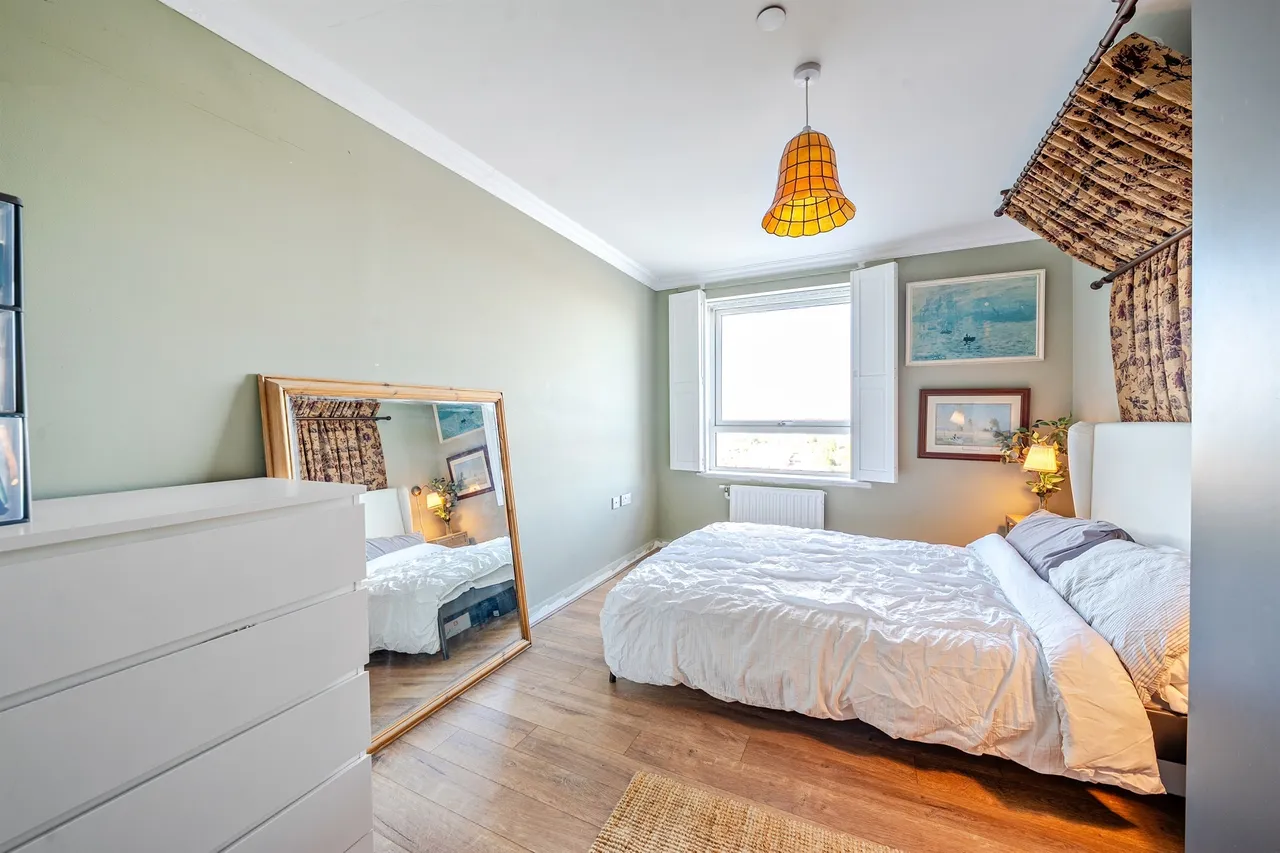 Cannon Road, London, N17, photo 12