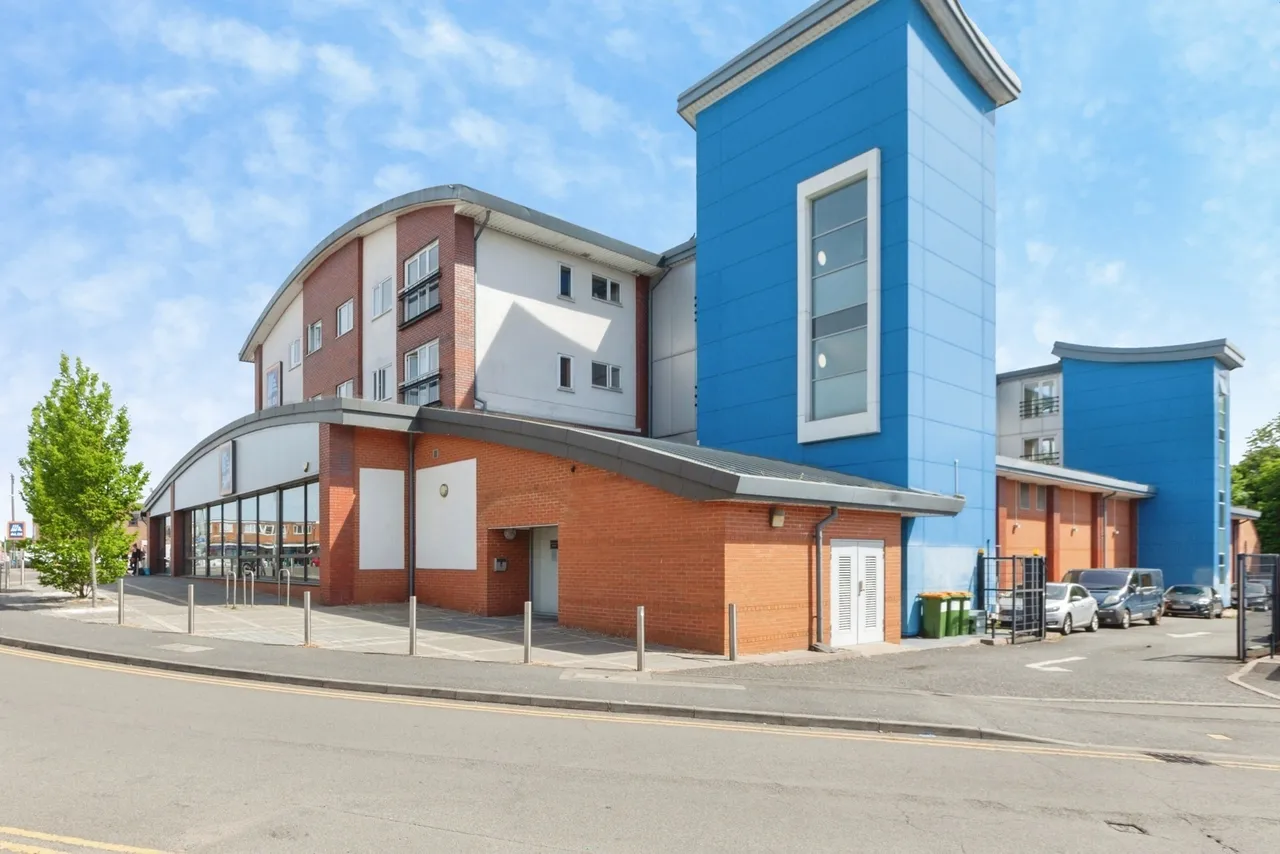 1 bed flat for sale, Welford Road, Blaby, LE8