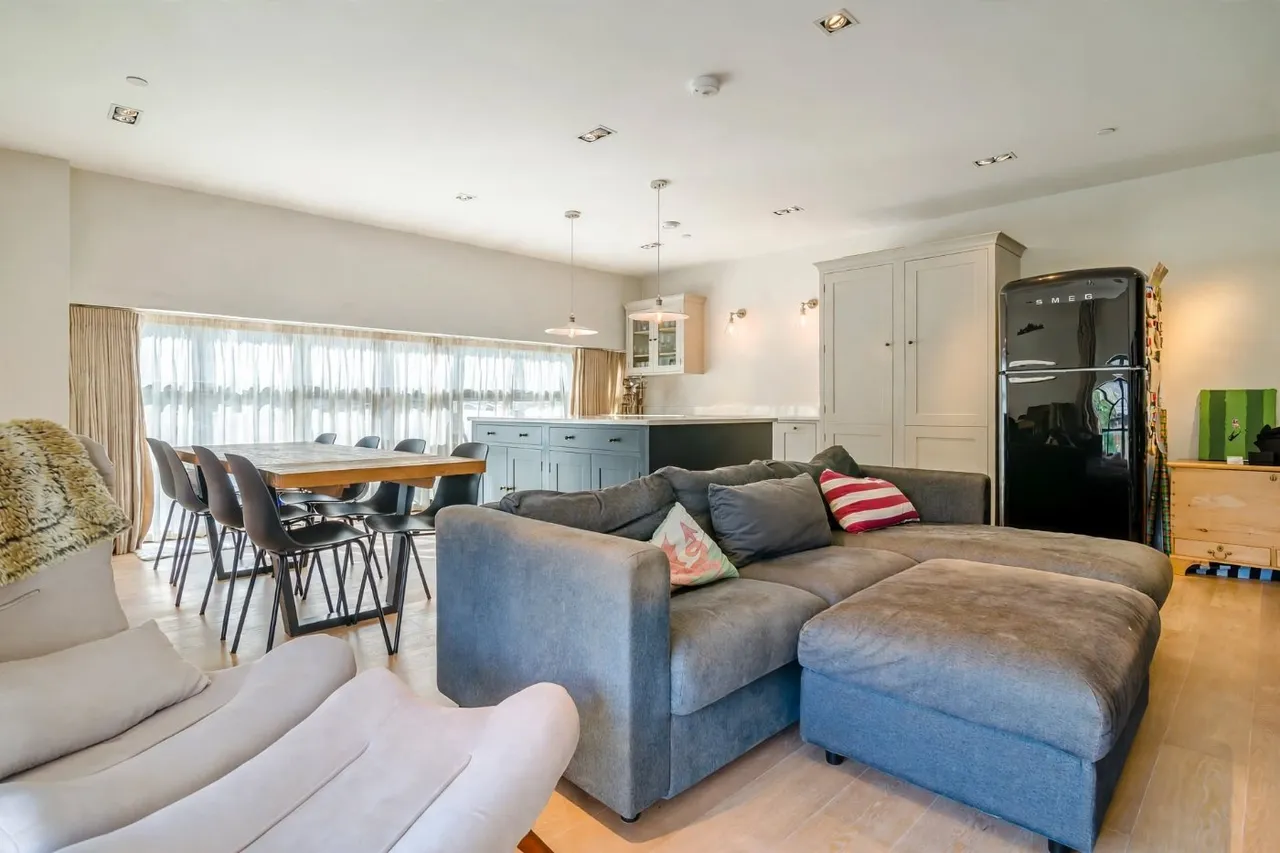 Beehive Yard, Bath, Somerset, BA1, photo 11