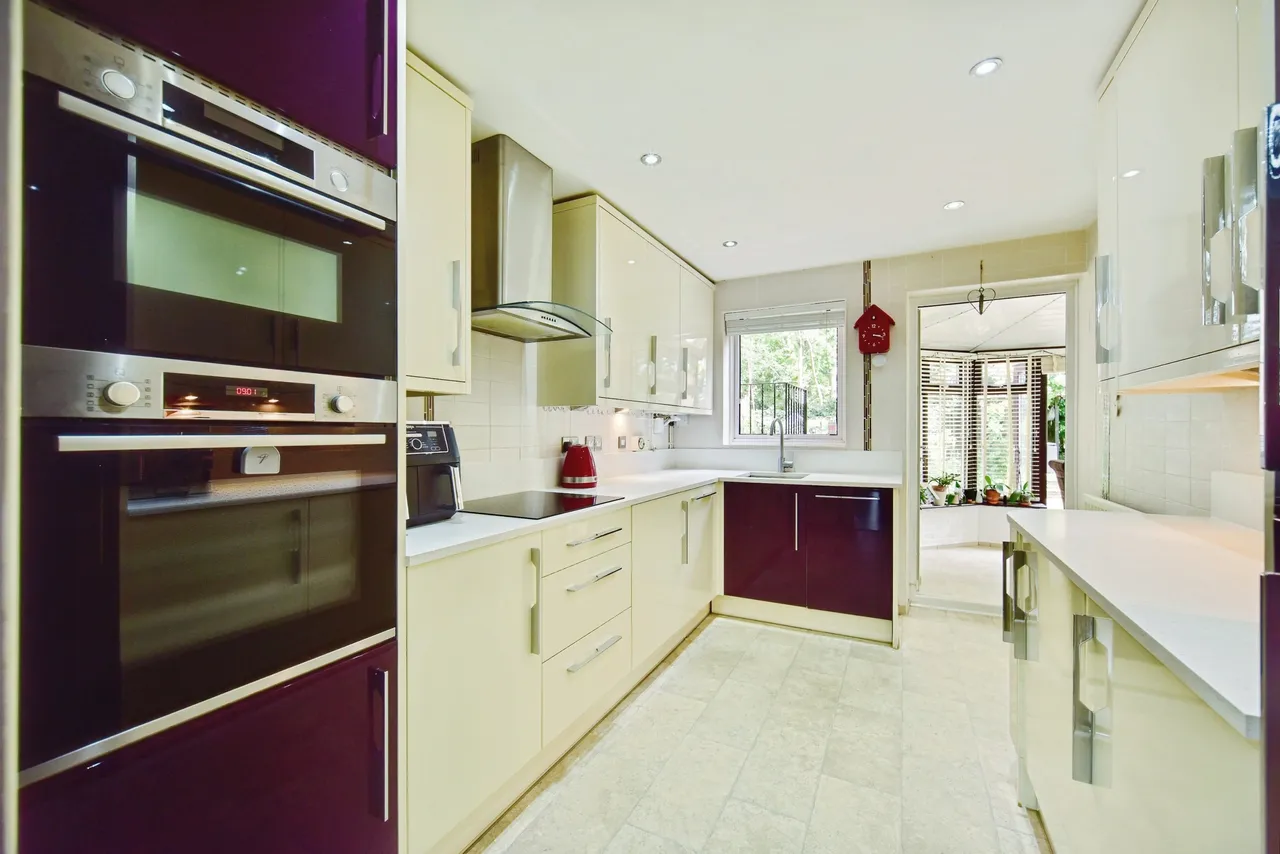 Hurst Hill, Walderslade, ME5, photo 4