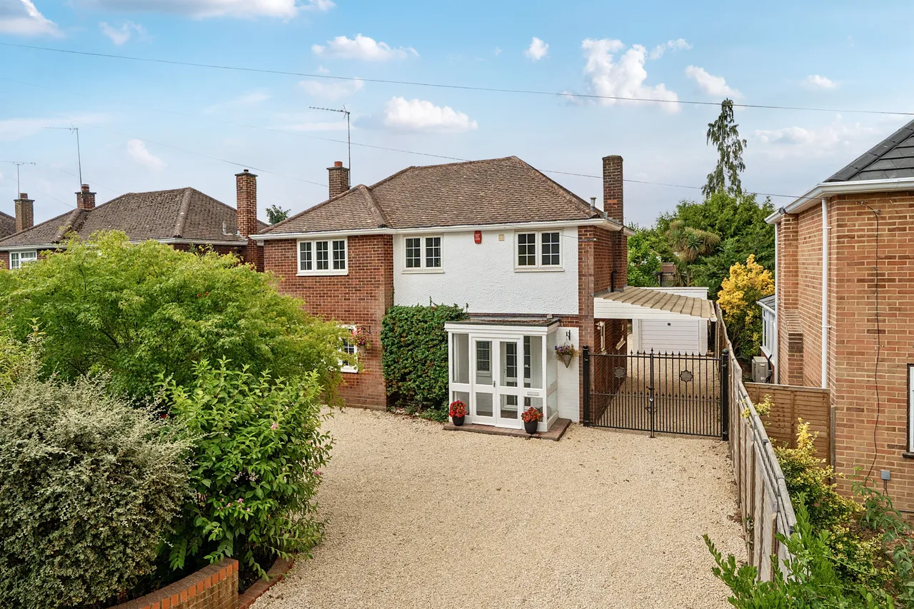 3 bed house for sale — Prince Andrew Road, Maidenhead, SL6