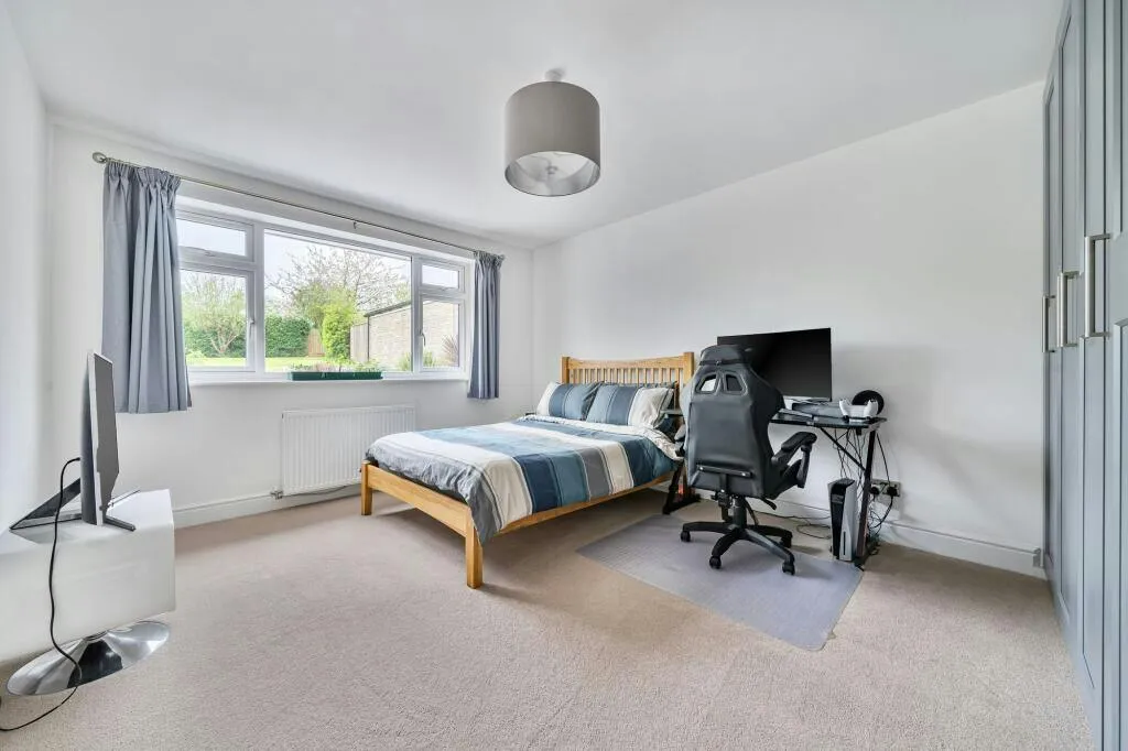 St. Georges Hill, Easton-In-Gordano, BS20, photo 11