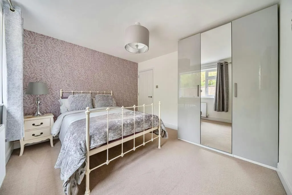 St. Georges Hill, Easton-In-Gordano, BS20, photo 15