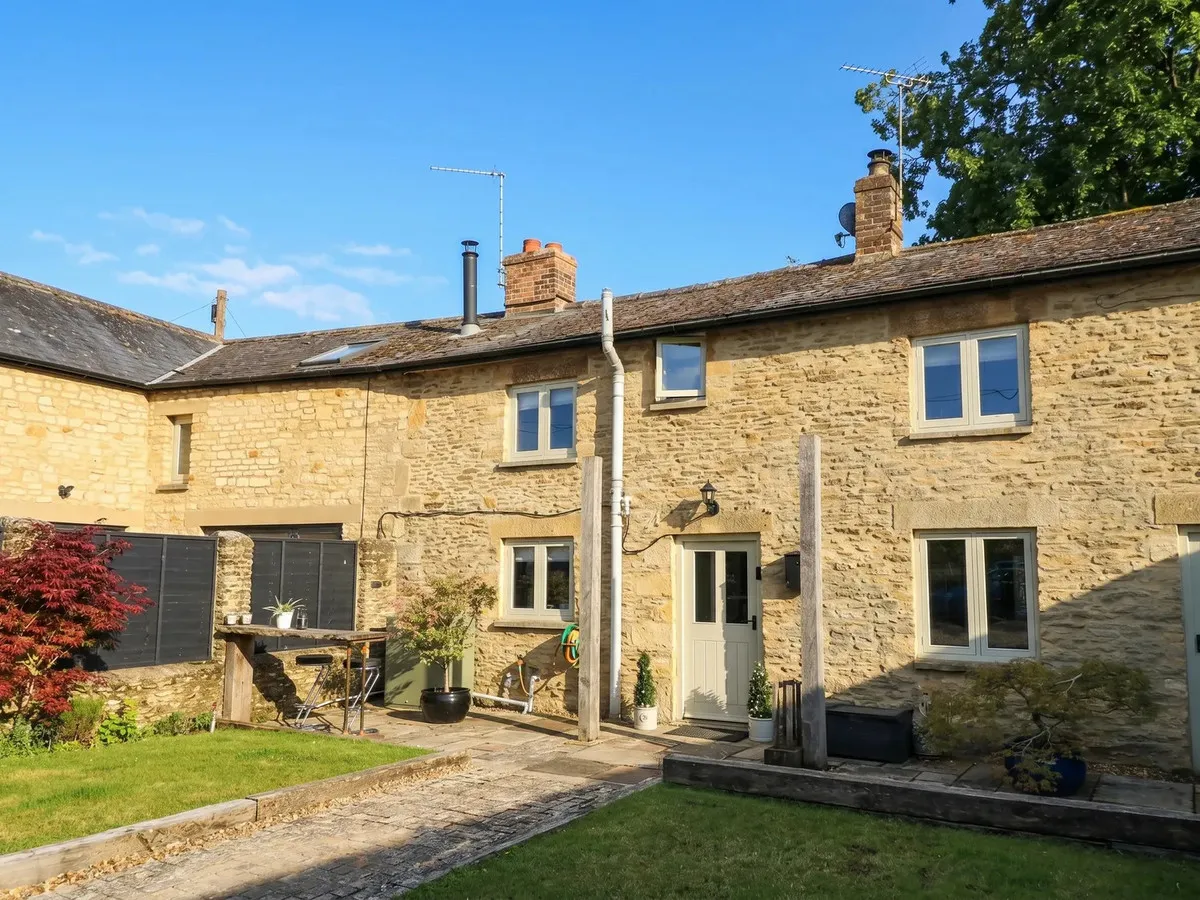 3 bed house for sale, Langford, Lechlade