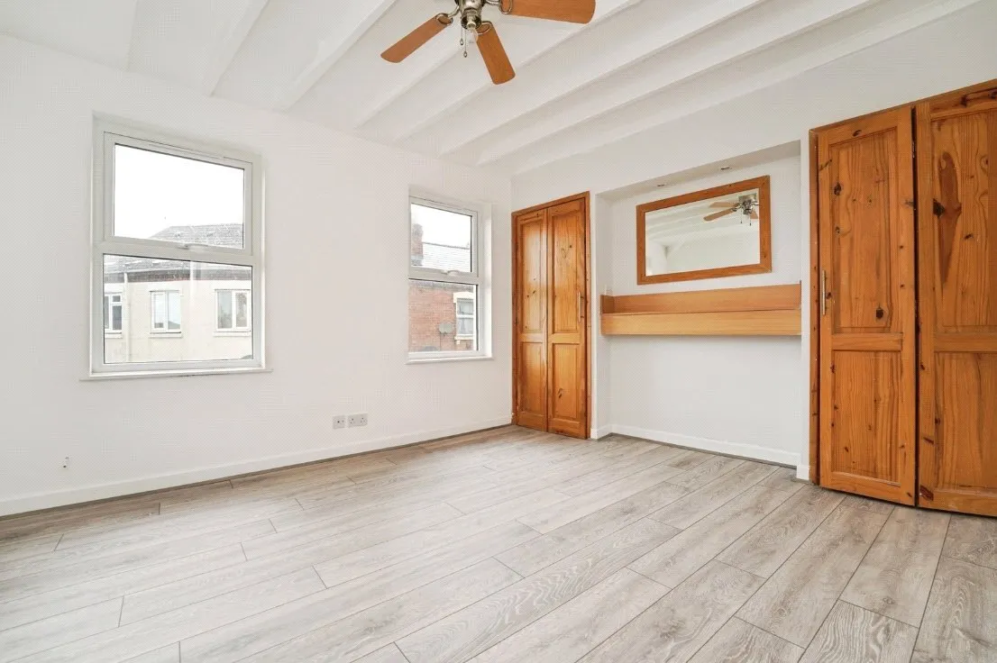 Millbrook Street, Gloucester, Gloucestershire, GL1, photo 4