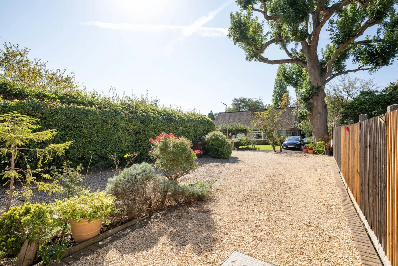 The Hyde, Weston Turville, photo 21