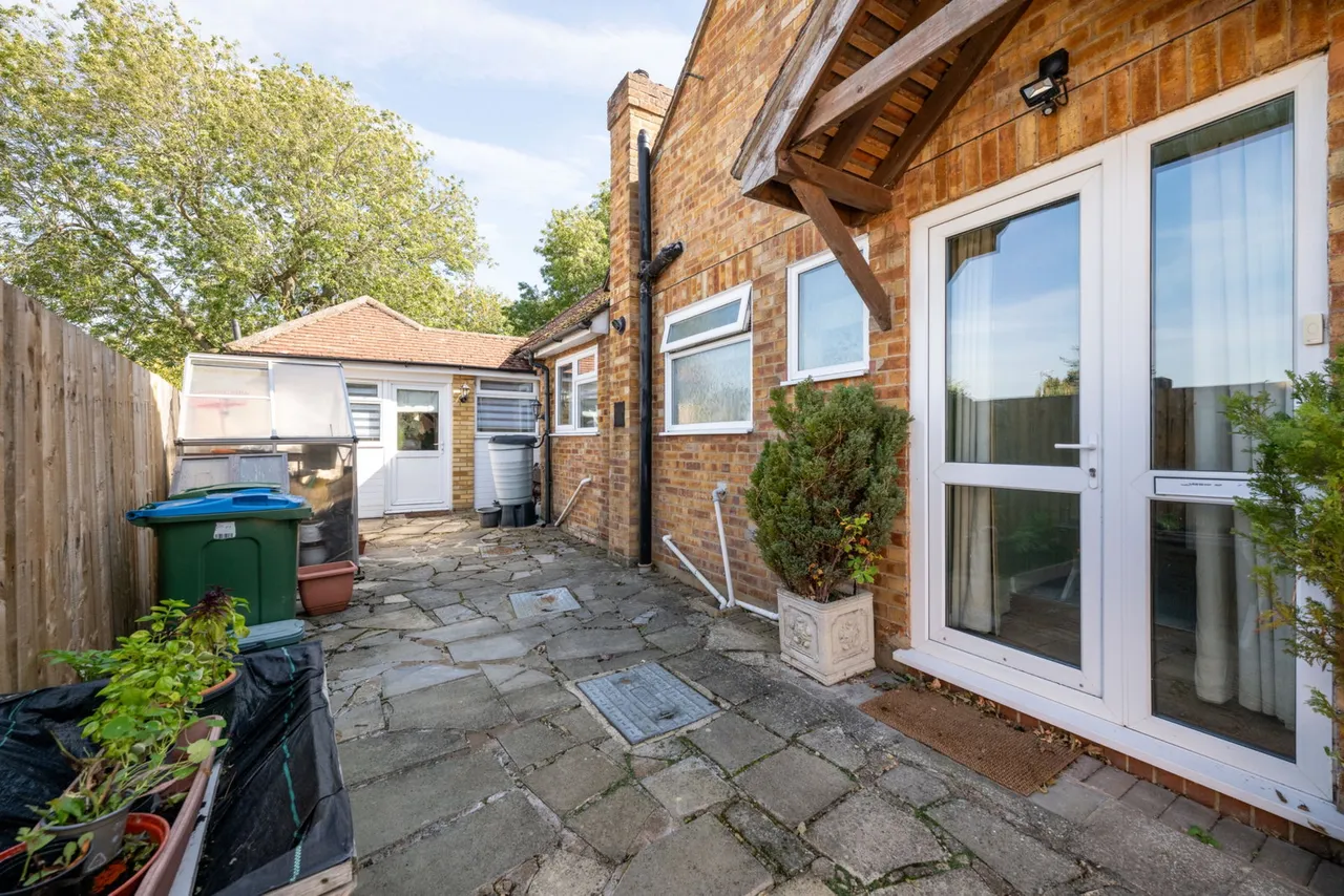 The Hyde, Weston Turville, photo 18