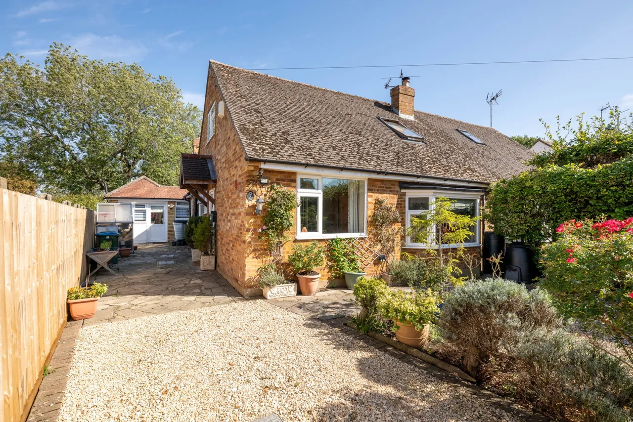 The Hyde, Weston Turville, photo 24